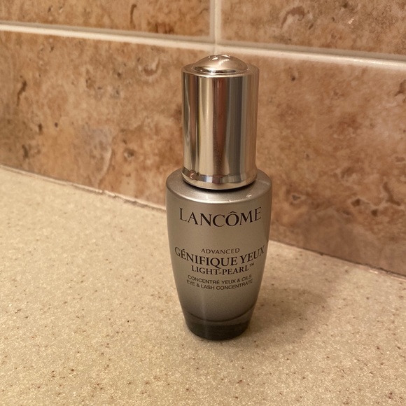 Lancôme Advanced Génifique Yeux light pearl